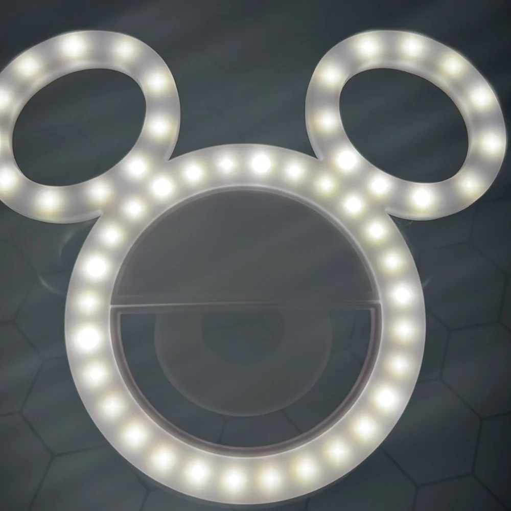 Micky selfie ring light and is adjustable lighting